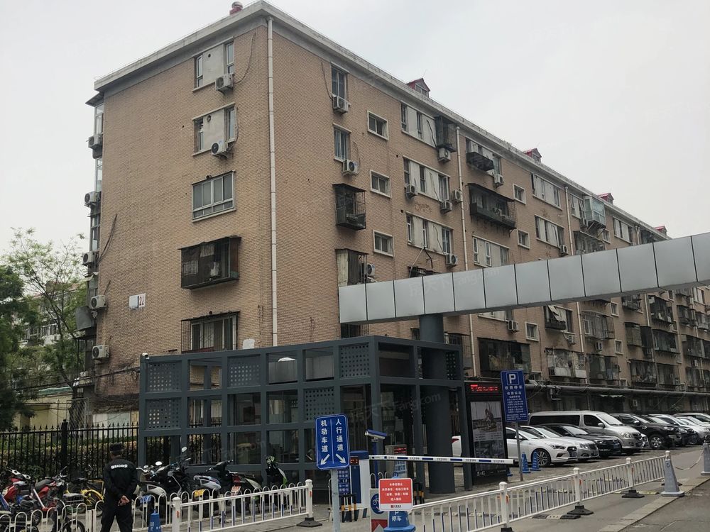 小区相关图