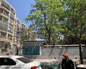 四环边南北通透格局好近地铁低楼层诚心卖