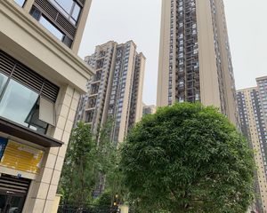 金科东方雅郡3室1厅东南