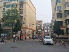 双花园南里一区中楼层国贸观景大三居