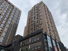 东方华大广场1室1厅东南