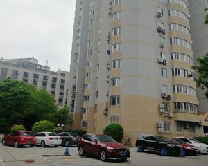 石佛营东里128号院2室2厅西南