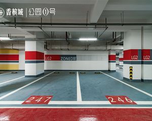 香槟城3室2厅南
