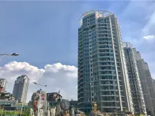 电梯三室,简单装修,方正户型,采光充足