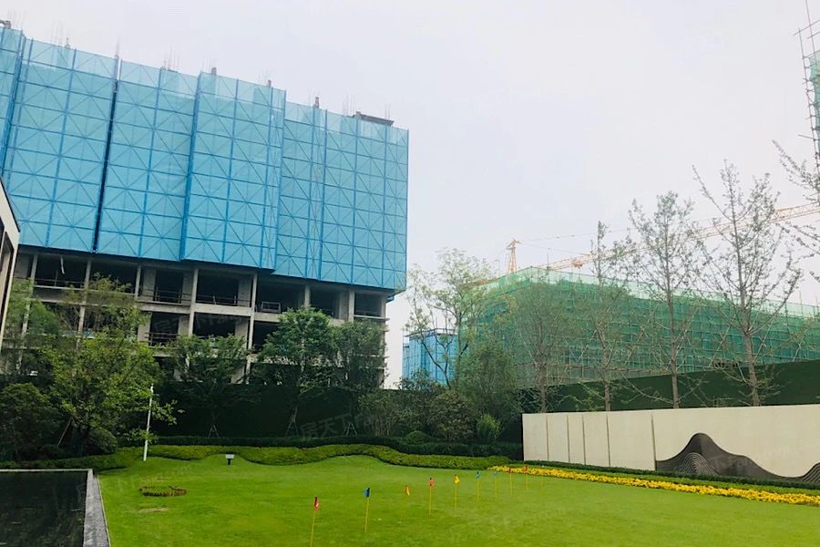 小区相关图