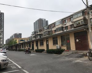 六里桥10号院1室1厅东