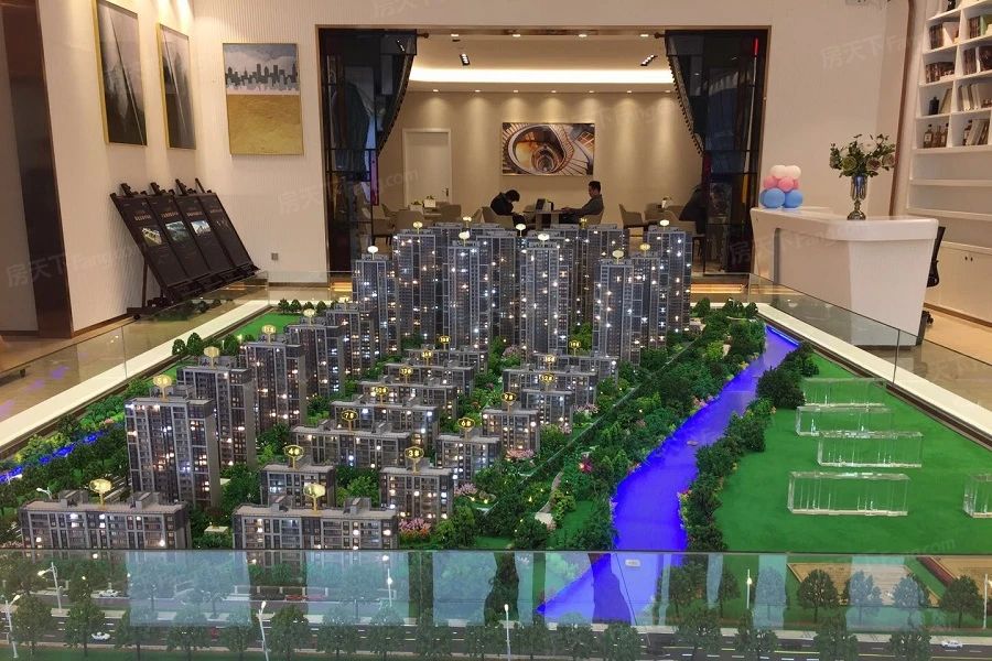 小区相关图