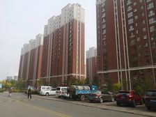 此房屋六楼采光好价格合理房屋干净整洁
