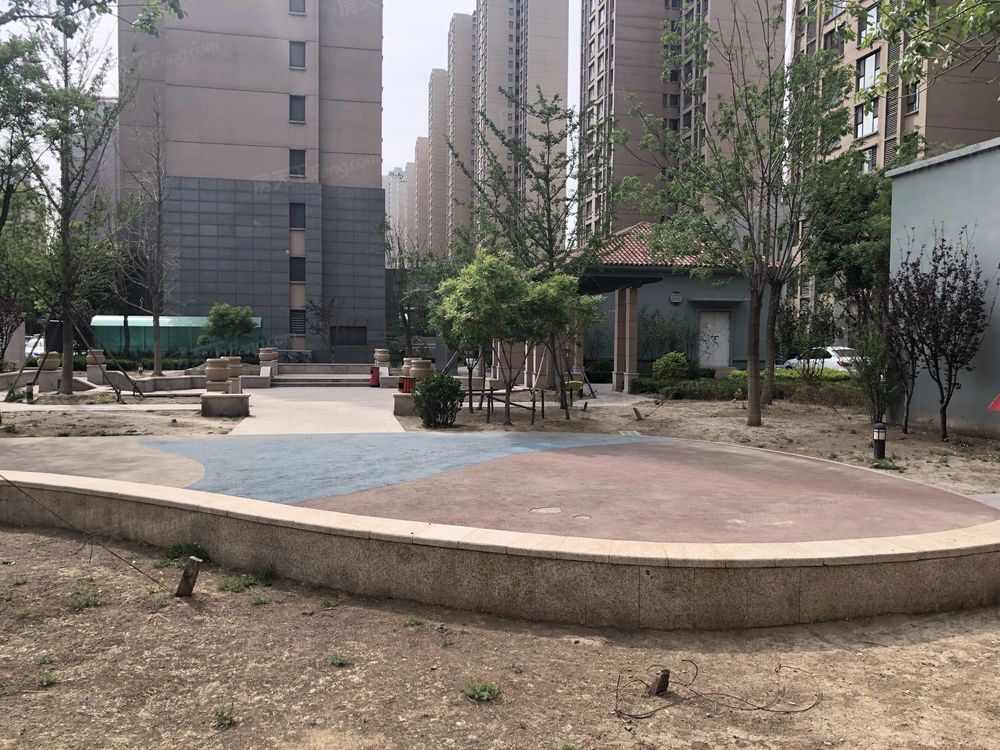 小区相关图