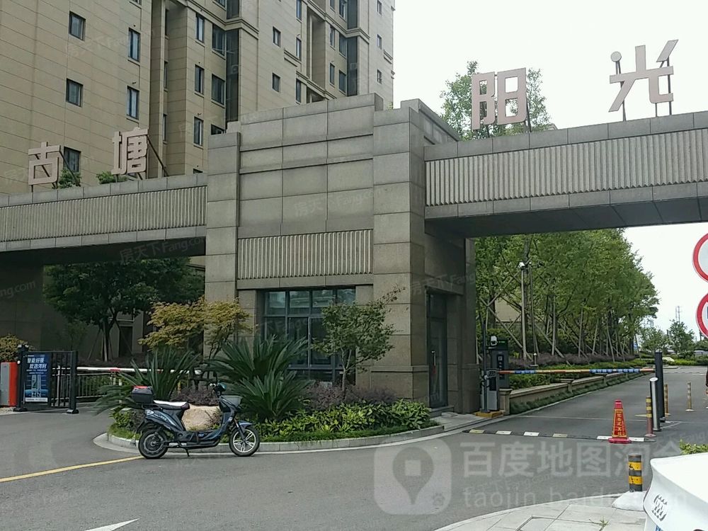 小区相关图