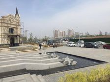 融创观澜壹号毛坯三室房主诚心出售