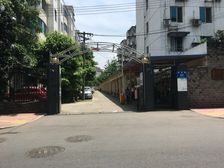 致祥路44号4室2厅南北