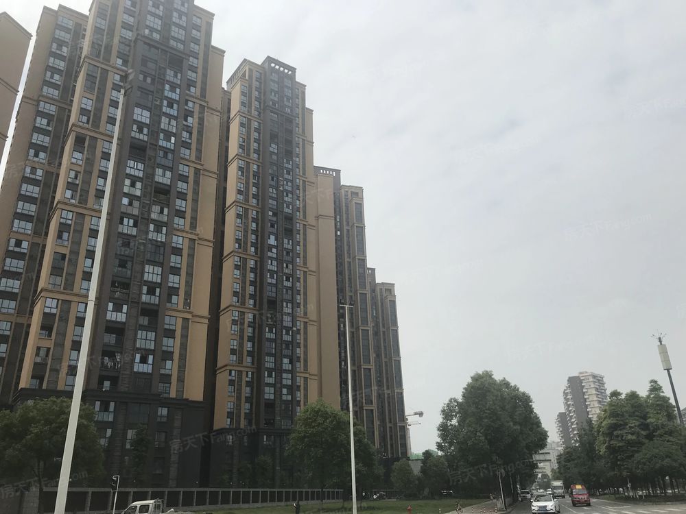 小区相关图