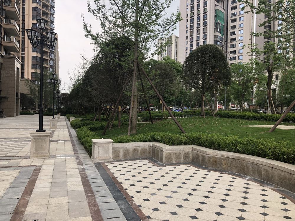 小区相关图