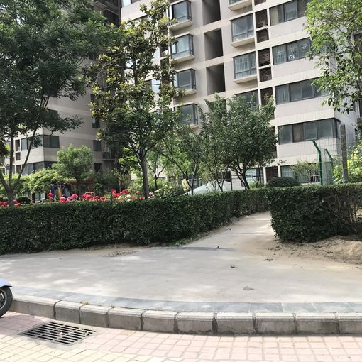  �������ͻ�԰����1��1���ϳ���900.00Ԫ/�³��� 