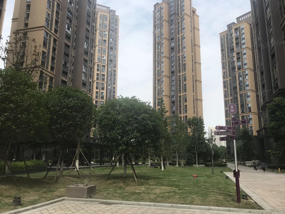 小区相关图