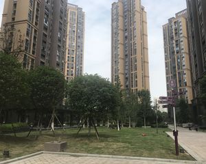 湟普国际3室2厅东南