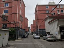 业主诚意出售,看房提前预约,出门便享城市繁华