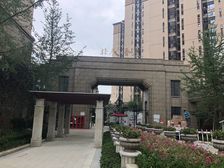 北辰香麓4室2厅西南