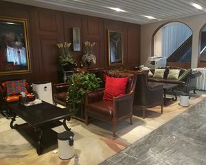 郑东新区、熊儿河畔次新小区,业主一手毛坯房