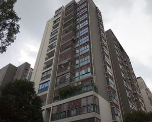 成熟小区,户型南北对流采光通透的精装3房