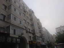 轩辕小区南十六道街菜市场早市夜市大润发