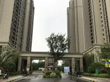 全天采光 业主诚心出售,楼层好的2室。