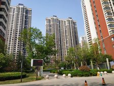 视野开阔,采光充足,位置优越,房子老证精装修