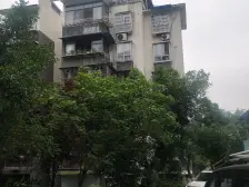 :老厂龙井二期精装修1房 家具家电齐全拎包入住.