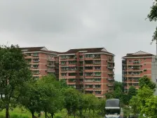 加装电梯大面积,正四房,精装拎包入住..