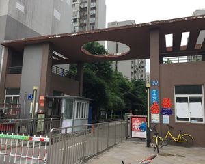 泉水人家二期A区2室2厅东南