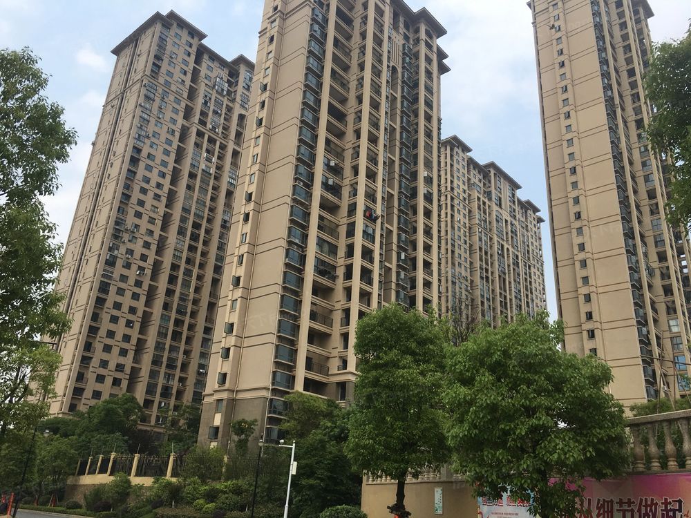 小区相关图