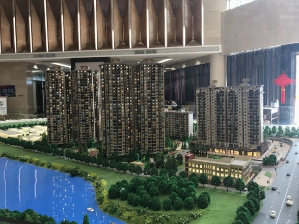 荔城一品山湖实景图