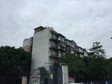 新桥丽景B区1室1厅东南