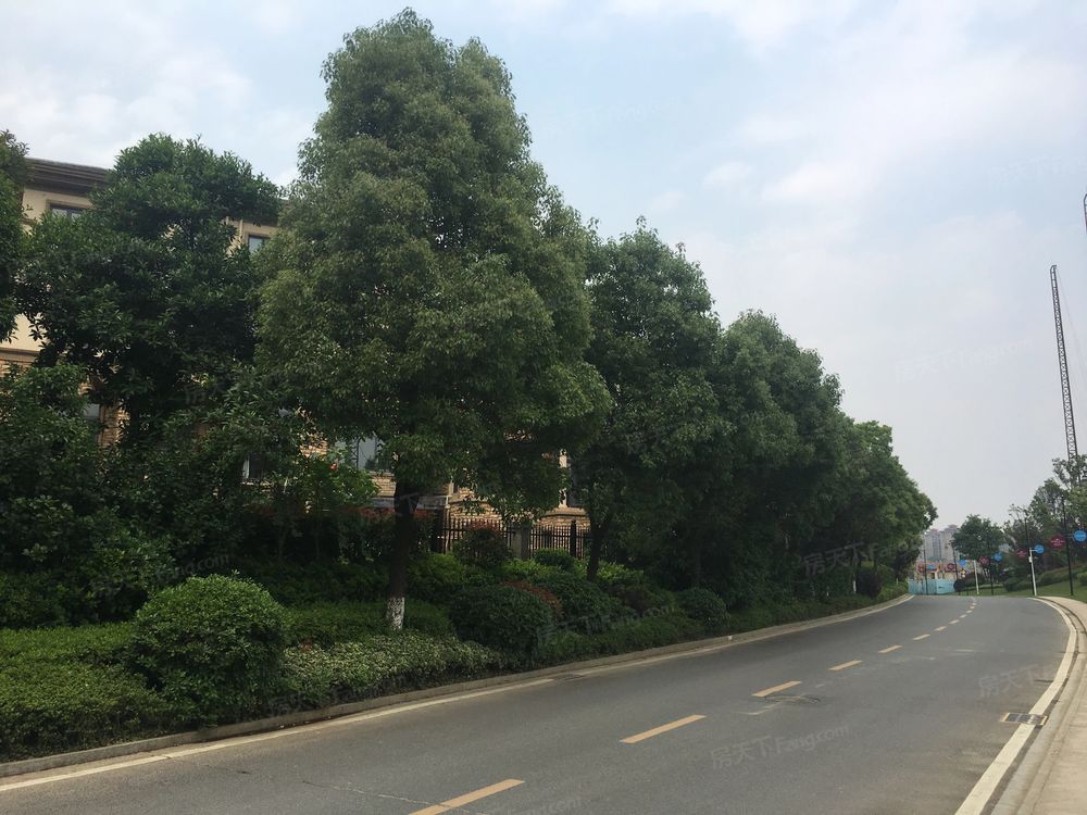 小区相关图