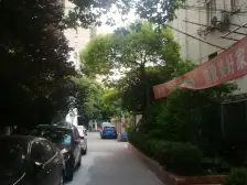 楼层好 步梯不累 电梯也有 朝南采光好