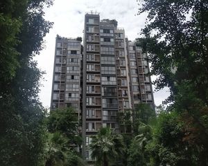 贵通御苑金枫阁1室1厅东南