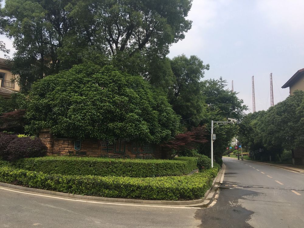 小区相关图