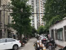 电梯房、一楼带天井、装修可领包入住、大力推荐房