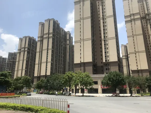雅居乐剑桥郡实景图