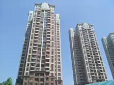 立雪佳苑 总高11层的小高层 改善大户型 采光充足