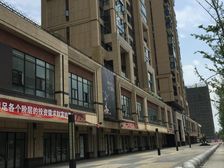 蓝光雍锦阁4室2厅东北