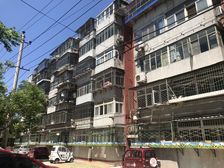 南街铁路小区 一层 有燃气 满五年唯一 两居