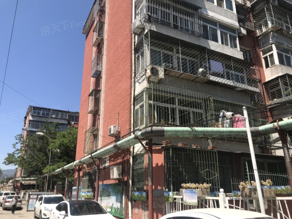 三家店南街小区