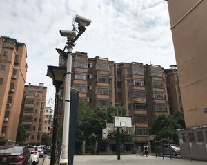 三星名居南北通透,采光好视野好,诚心出售