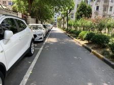 大华虎城购物广场边套全明次顶楼拎包入住周边生活配套齐全