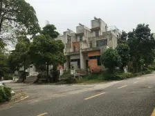 滨海半岛 1室1厅 南 西南