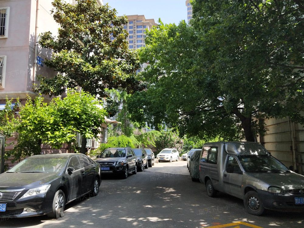 小区相关图