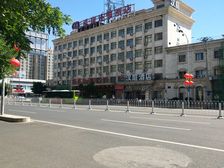 福海棠华府,南向一居室高楼层带电梯
