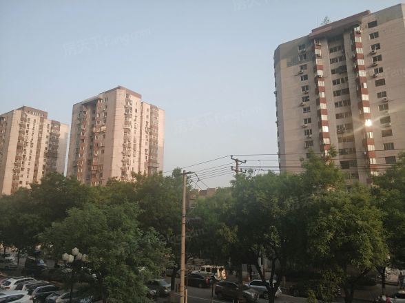 唐钢高层实景图